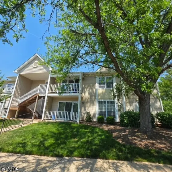 3012 Doolittle Dr, Bridgewater, NJ 08807 - #1