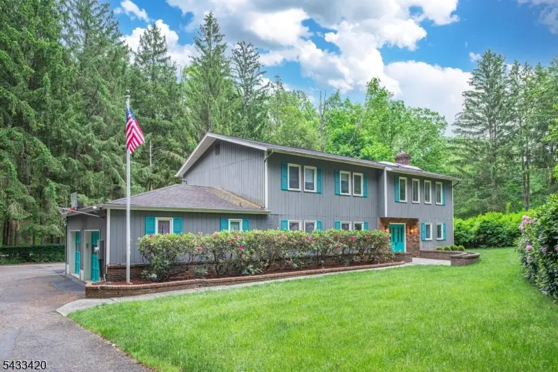 181 Center Grove Rd, Randolph, NJ 07869 - #2