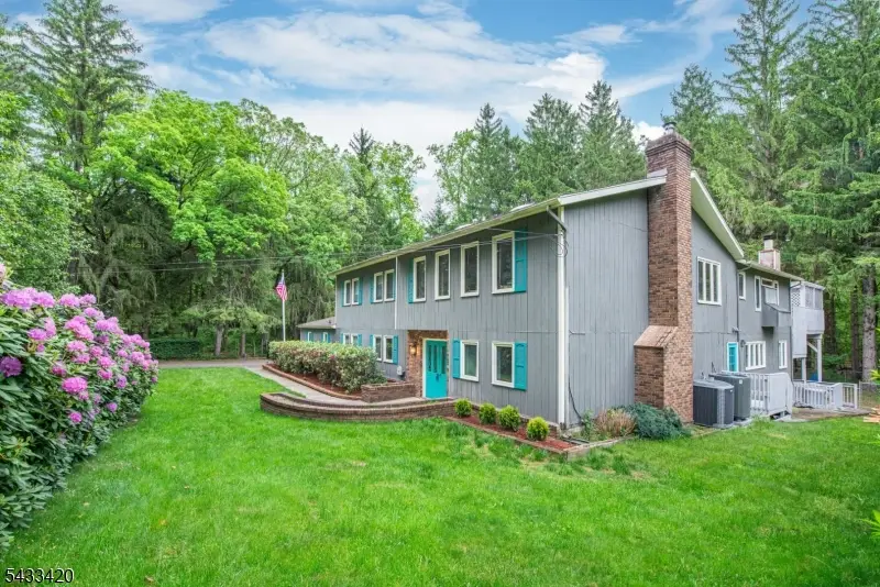181 Center Grove Rd, Randolph, NJ 07869 - #3