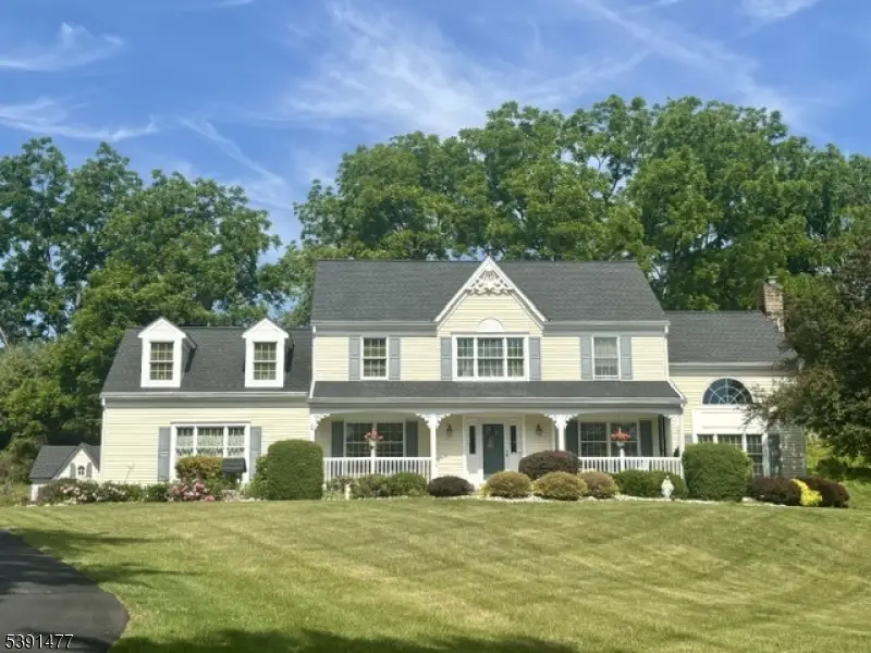 42 Copper Penny Rd, Raritan, NJ 08822 - #1