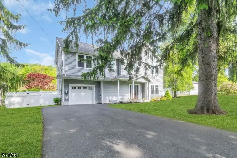 52 Clearmont Ave, Denville, NJ 07834 - #2