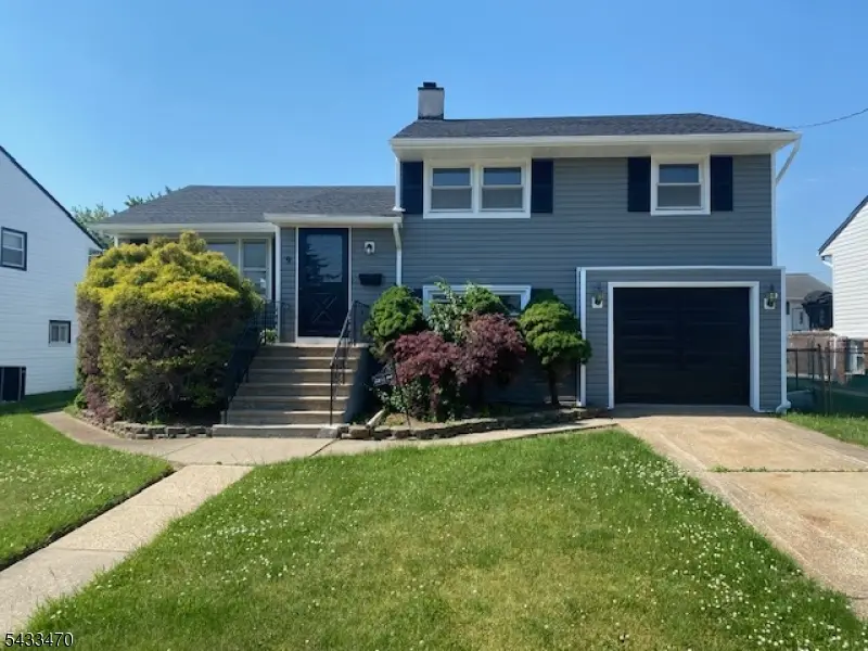 9 Bernath St, Carteret, NJ 07008 - #1