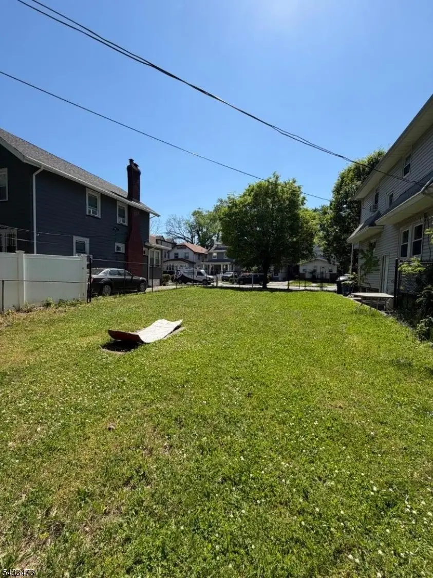 275 N Maple Ave, East Orange, NJ 07107 - #1