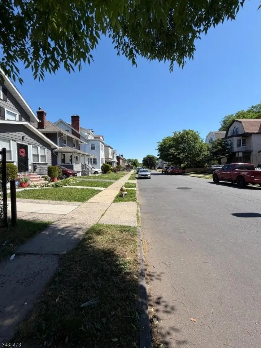 275 N Maple Ave, East Orange, NJ 07107 - #2