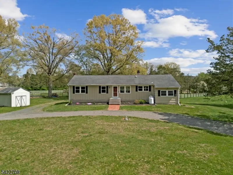 65 Somerset Ter, Bedminster, NJ 07921 - #2