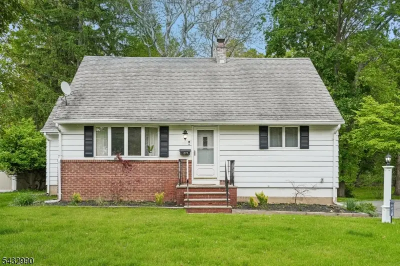1227 Ringwood Ave, Pompton Lakes, NJ 07442 - #1