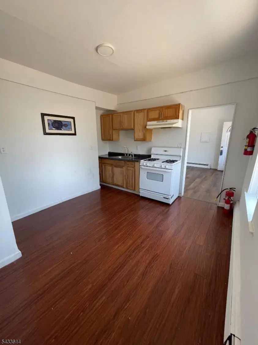 22-24 N Main St, Phillipsburg, NJ 08865 - #2