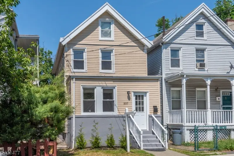557 Christopher St, City Of Orange, NJ 07050 - #2