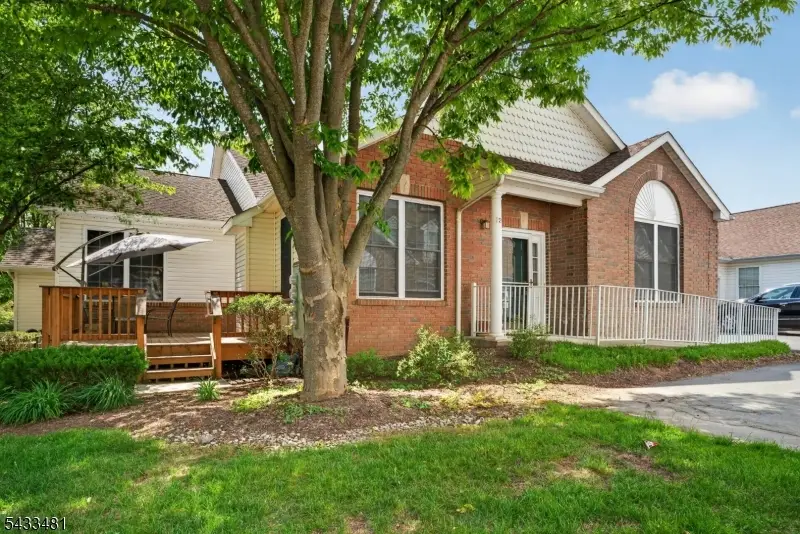 21 Samson Dr, Raritan, NJ 08822 - #1