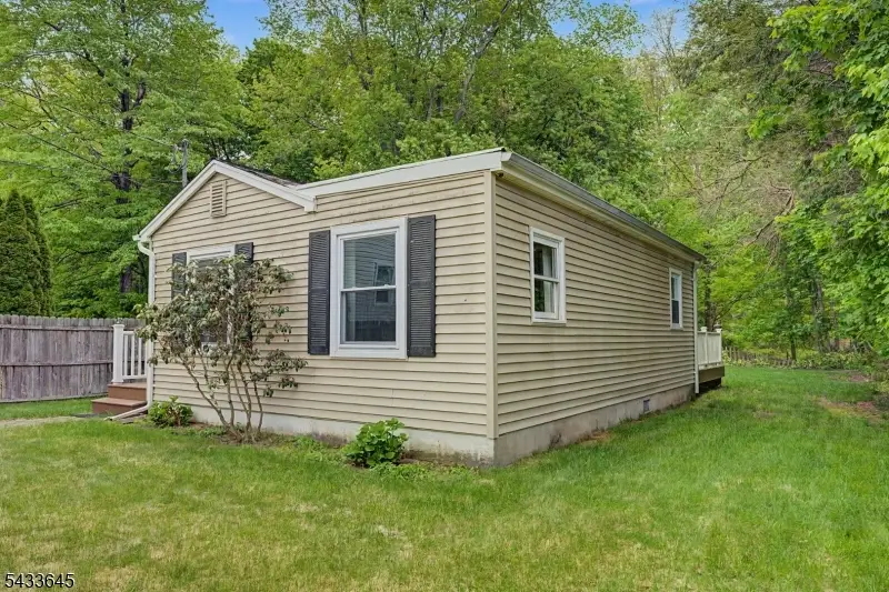 83 Doty Rd, Haskell, NJ 07420 - #2