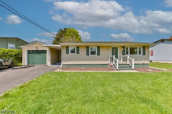 164 Carpentersville Rd, Phillipsburg Town, NJ 08865