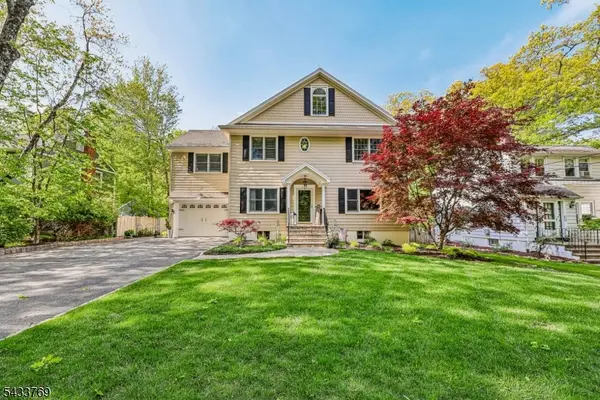 129 Woodland Ave, Ramsey Boro, NJ 07446