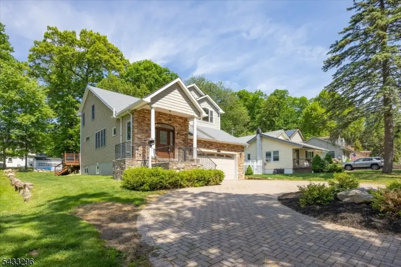 58 W Lake Shore Dr, White Meadow Lake, NJ 07866 - #3