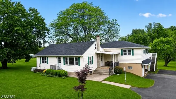 127 Hillcrest Rd, Readington Twp., NJ 08822
