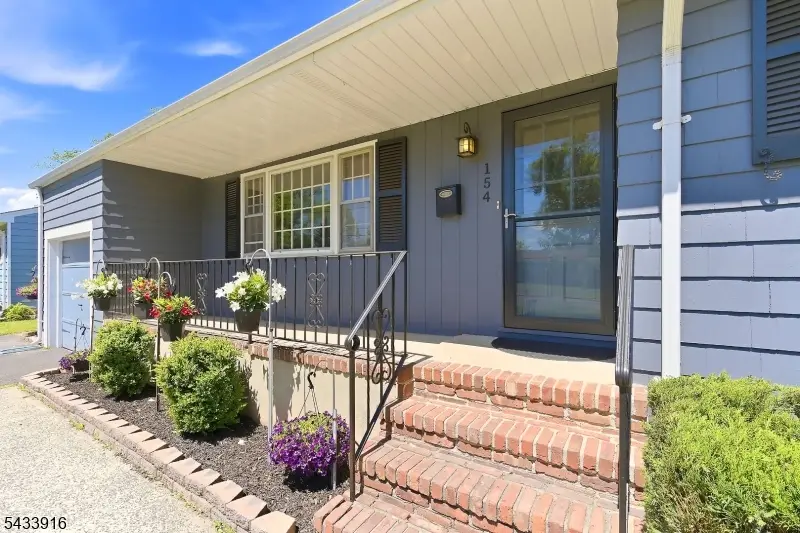 154 Mulberry Ln, Middlesex, NJ 08854 - #1