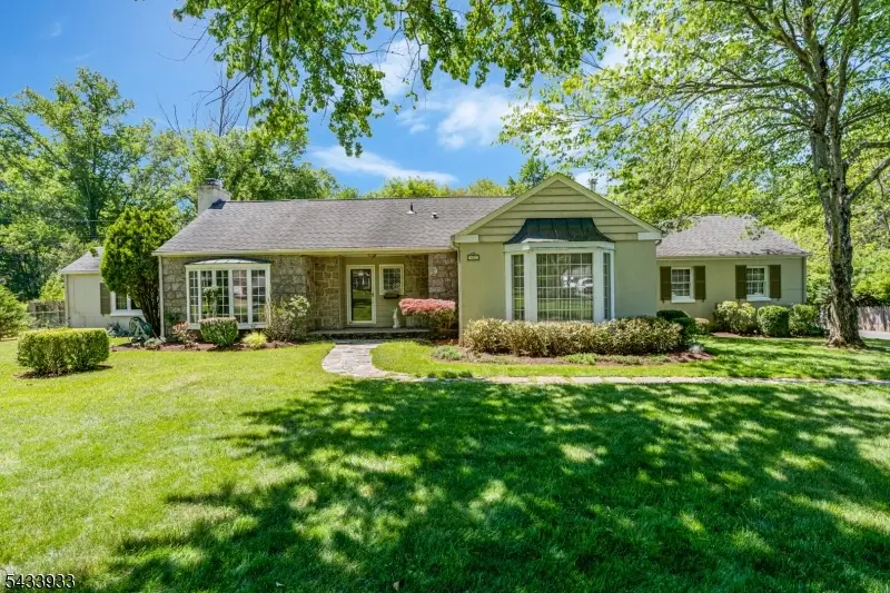 487 Knollwood Dr, Bridgewater, NJ 08807 - #1