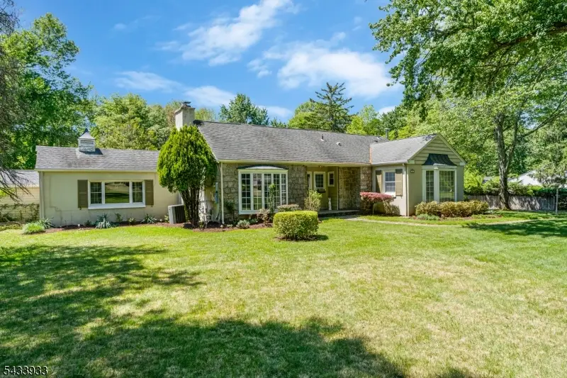 487 Knollwood Dr, Bridgewater, NJ 08807 - #2