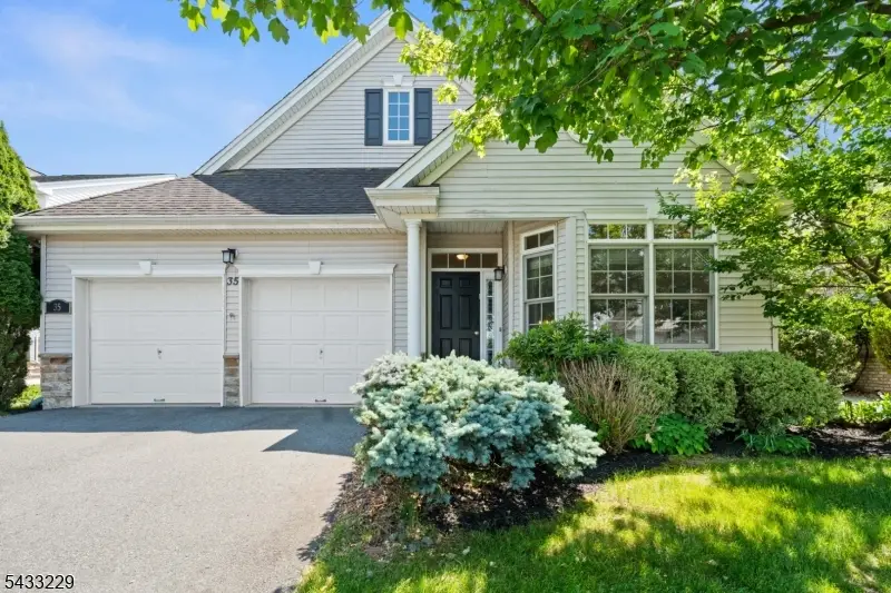 35 Hardenbergh St, Franklin, NJ 08873 - #3