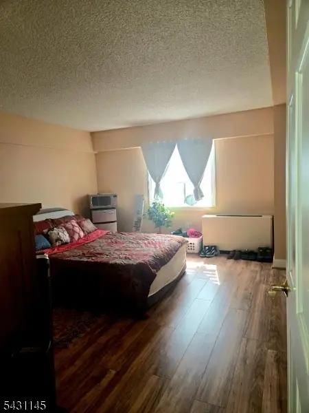 10 N Wood Ave #220, Linden, NJ 07036 - #3
