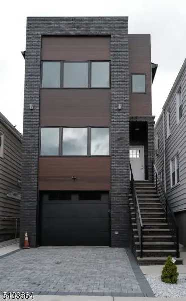 109 N 2nd St, Harrison, NJ 07029 - #1