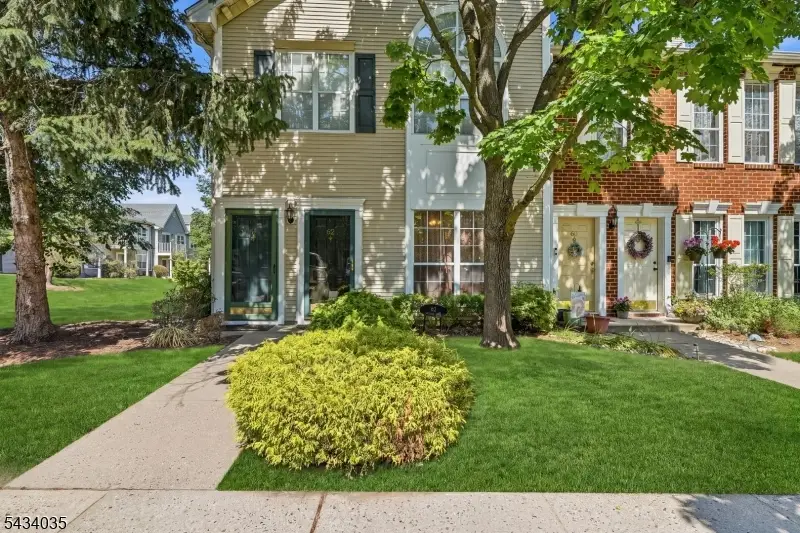 62 Gregory Ln #62, Franklin Park, NJ 08823 - #1