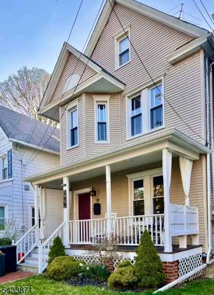 52 1/2 Madison St, Morristown, NJ 07960 - #1
