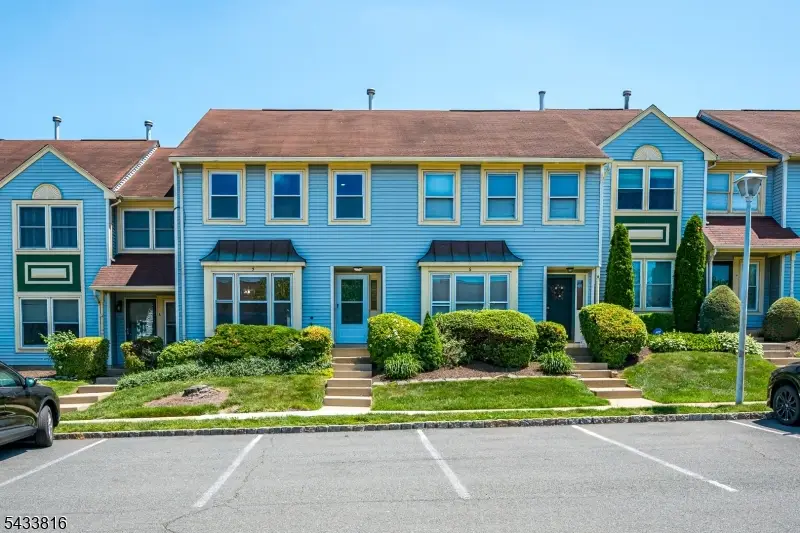 5 Heritage Sq, Sayreville, NJ 08872 - #1