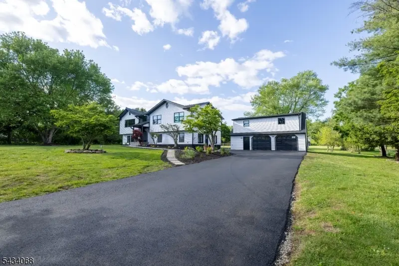 121 Fairview Dr, Neshanic Station, NJ 08853 - #1