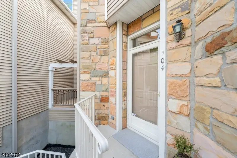 104 Clarken Dr #104, West Orange, NJ 07052 - #2