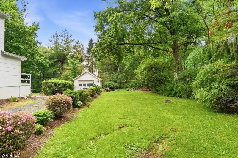 12 Bodnar St, Bernardsville, NJ 07924 - #1