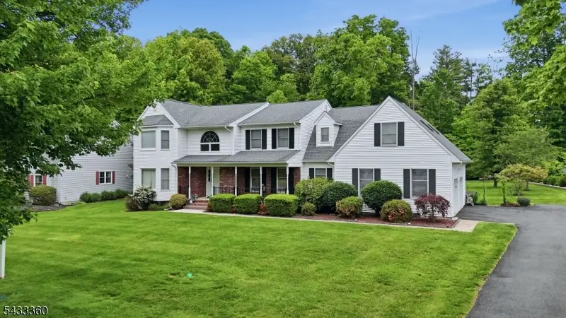 4 Tania Ct, Succasunna, NJ 07876 - #2