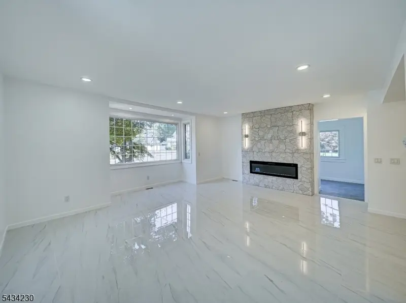 217 Heywood Ave, Orange, NJ 07050 - #3