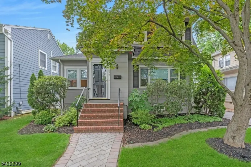 438 Warren St, Scotch Plains, NJ 07076 - #2