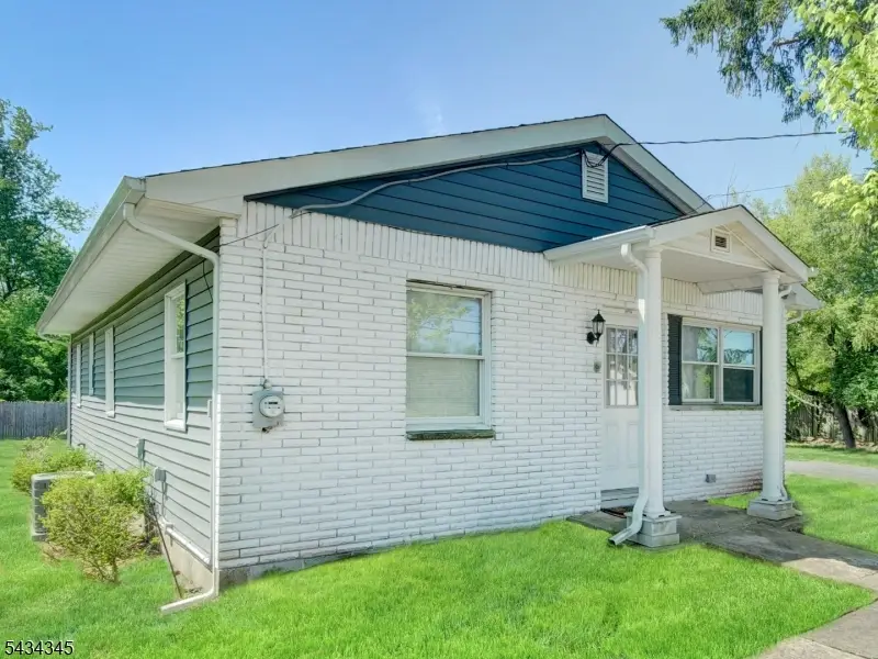 623 Park Ave, Piscataway, NJ 08854 - #3