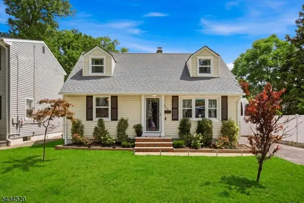 366 Maplewood Ave, Kenilworth Boro, NJ 07033