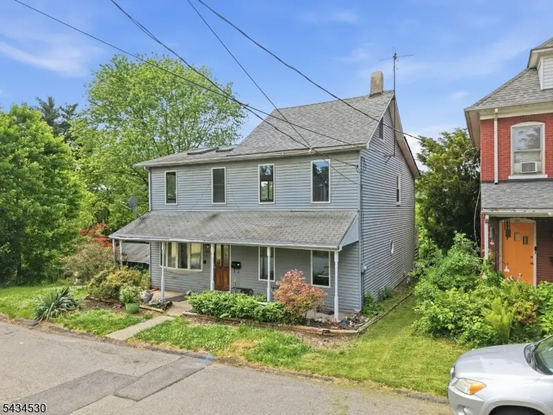 139 N Prospect St, Delaware Park, NJ 08865 - #1