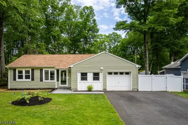 156 Kings Hwy, Roxbury Twp., NJ 07850