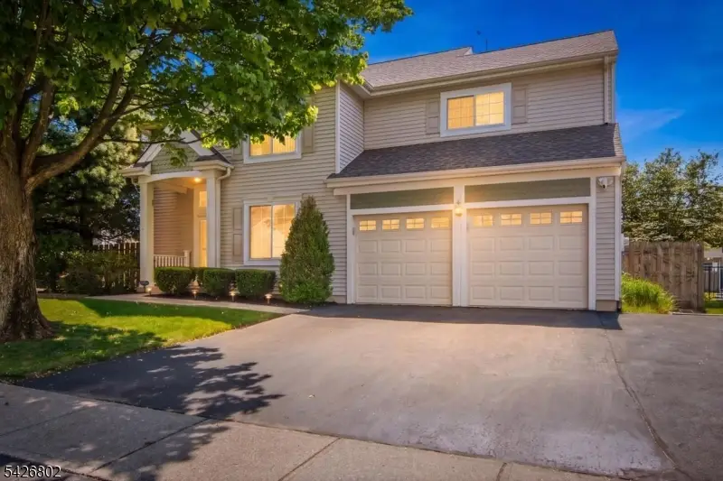 27 Country Lake Dr, Oak Ridge, NJ 07438 - #1