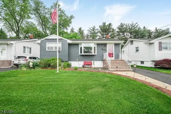 202 Colonial Ave, Saddle Brook Twp., NJ 07663