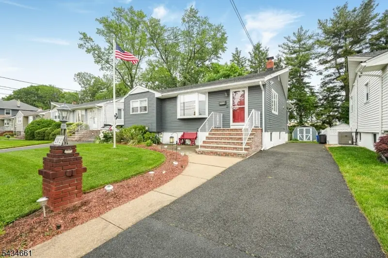 202 Colonial Ave, Saddle Brook, NJ 07663 - #3