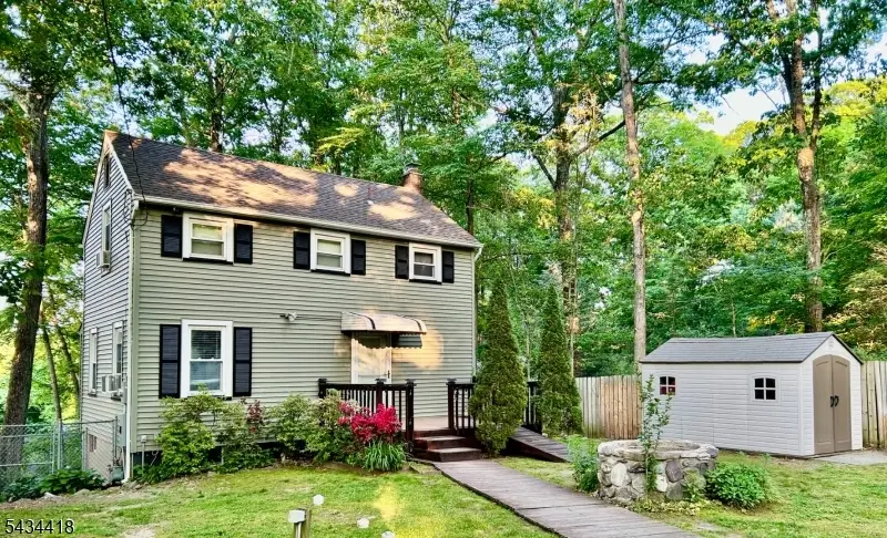 17 Highland Rd, Bloomingdale, NJ 07403 - #3