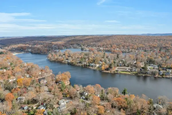 39 Delaware Rd, West Milford Twp., NJ 07421