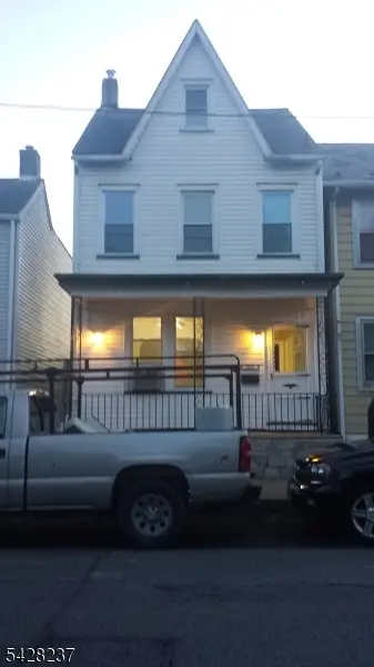 266 Sitgreaves St, Phillipsburg Town, NJ 08865