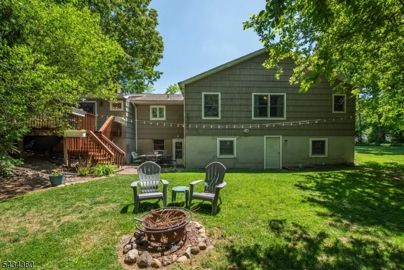 31 Clairview Rd, Rainbow Lakes, NJ 07834 - #2