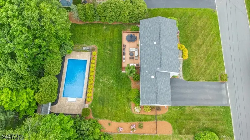 31 Yorkshire Ave, West Milford, NJ 07480 - #2