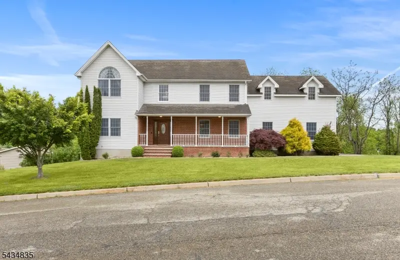 14 Lakeview Ter, Sussex, NJ 07461 - #1