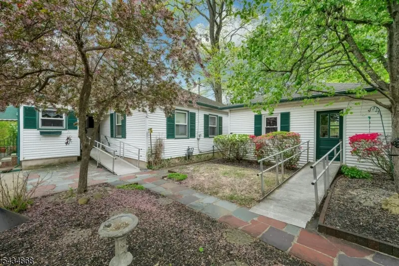 123 Reservoir Dr, Boonton, NJ 07005 - #2