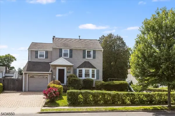 74 Yale St, Bloomfield Twp., NJ 07003