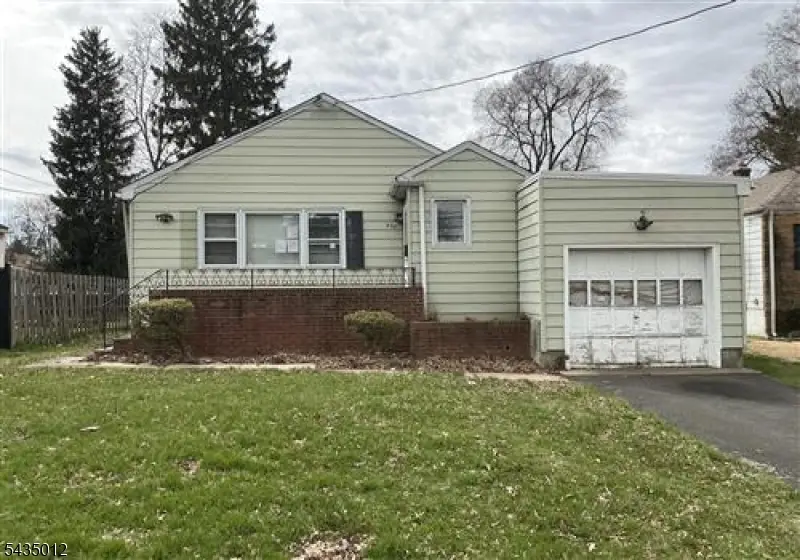 Address Withheld By Seller, Plainfield City, NJ 07062 - #1