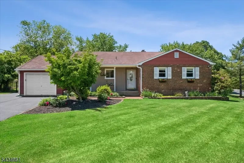 68 Voorhees Corner Rd, Raritan, NJ 08822 - #1